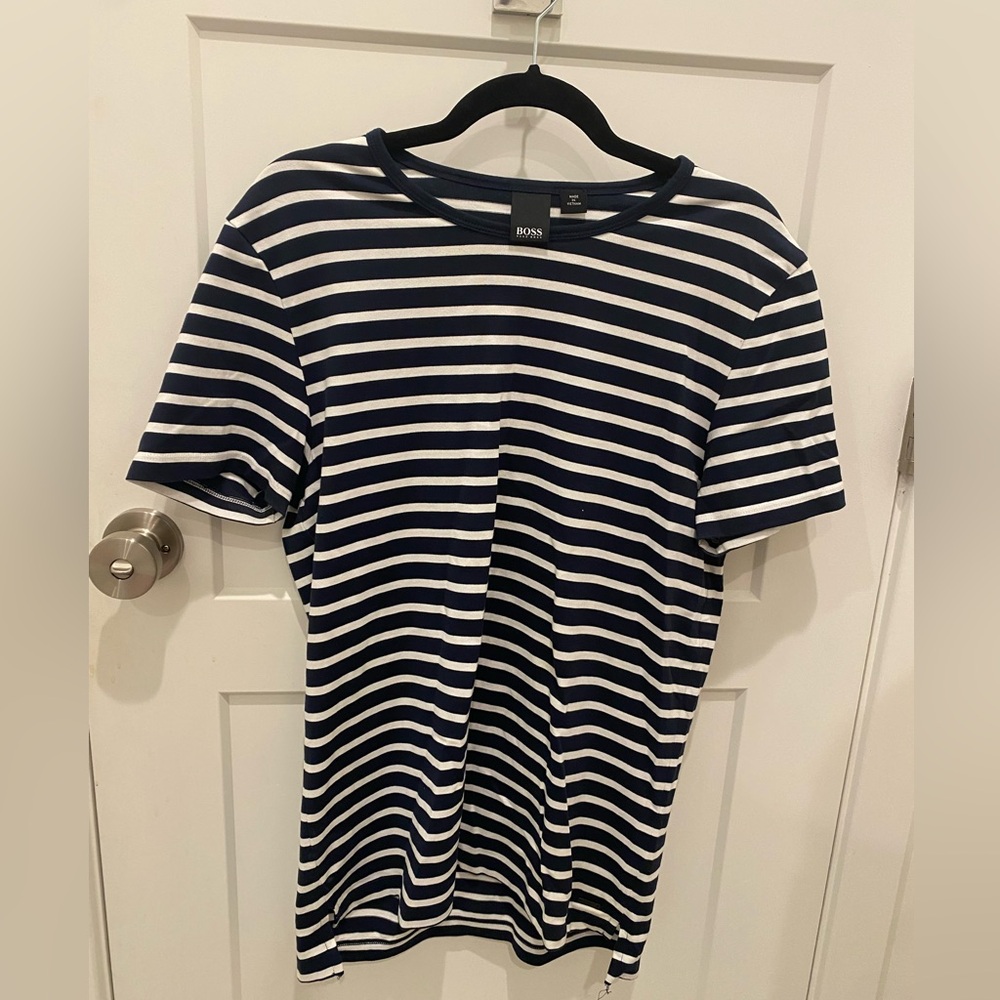 Hugo Boss Short Sleeve, Large, excellent condition, worn twice